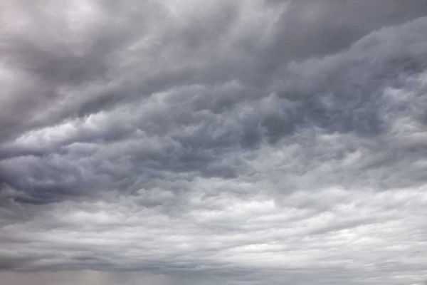 USA, Washington, Seabeck Billowing storm clouds
